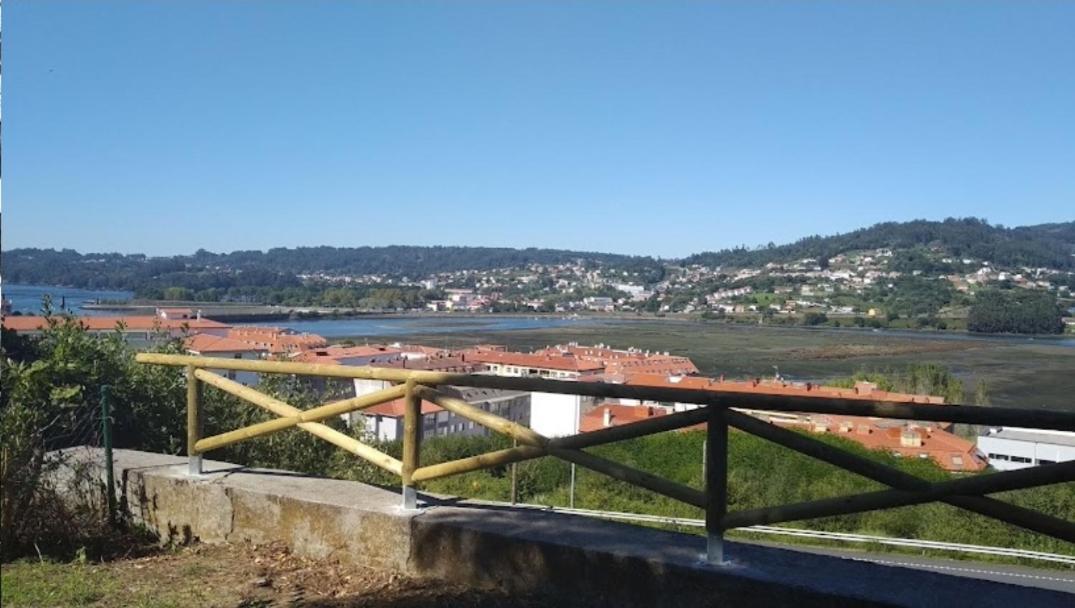 Hostal San Cristobal - Pontedeume Esterno foto