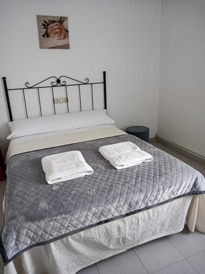 Hostal San Cristobal - Pontedeume Esterno foto