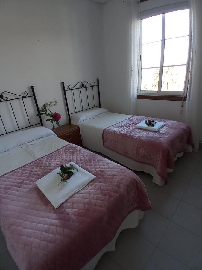 Hostal San Cristobal - Pontedeume Esterno foto