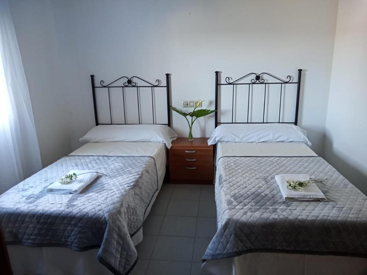Hostal San Cristobal - Pontedeume Esterno foto