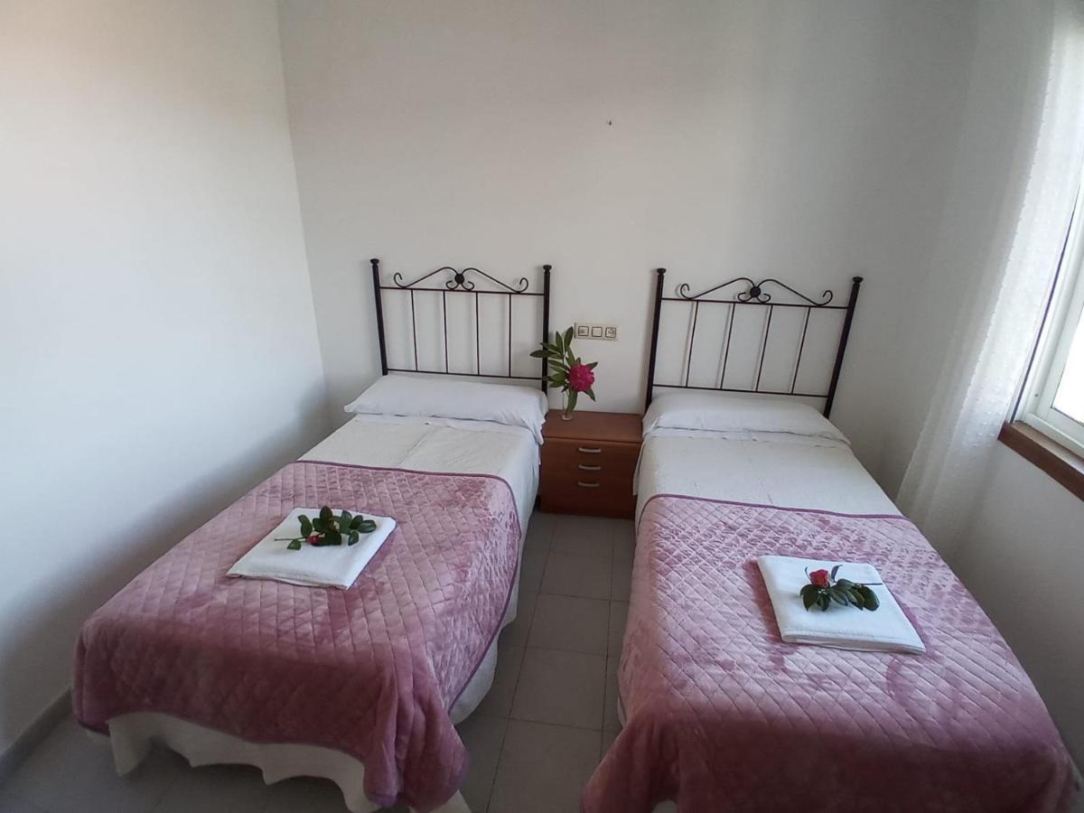 Hostal San Cristobal - Pontedeume Esterno foto