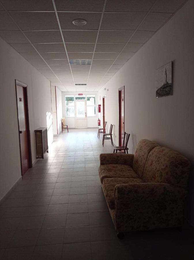 Hostal San Cristobal - Pontedeume Esterno foto