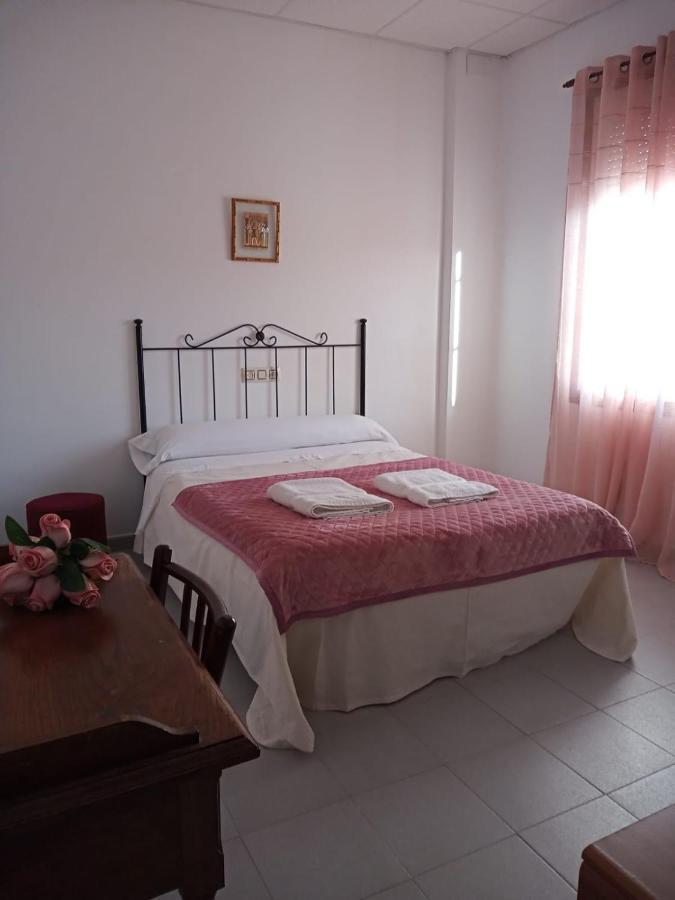 Hostal San Cristobal - Pontedeume Esterno foto
