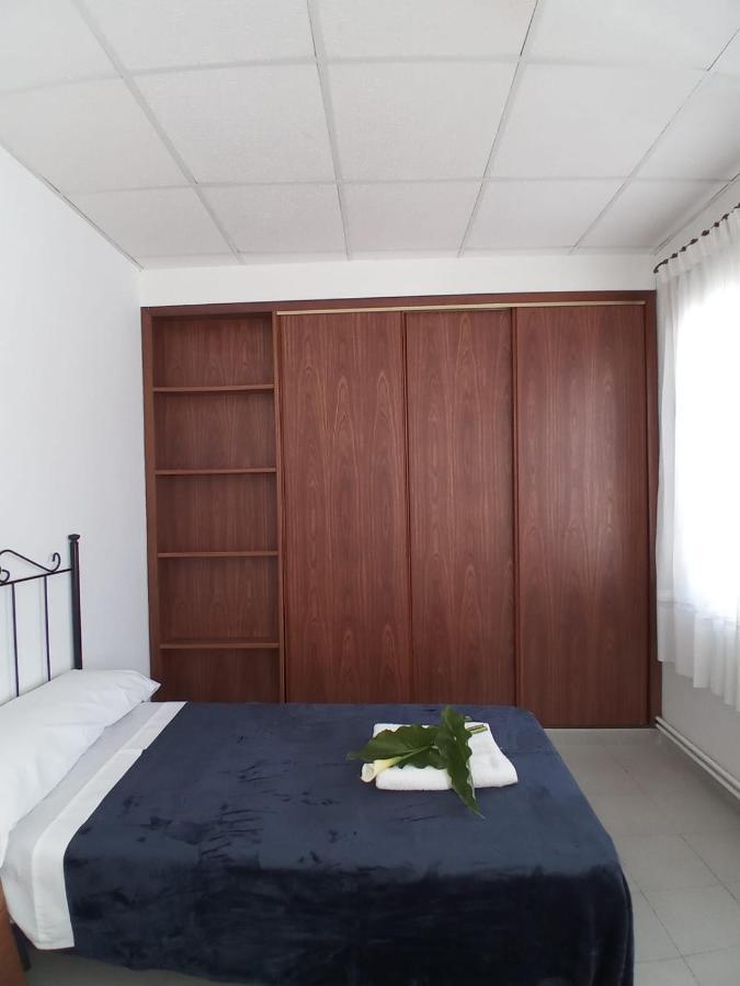 Hostal San Cristobal - Pontedeume Esterno foto